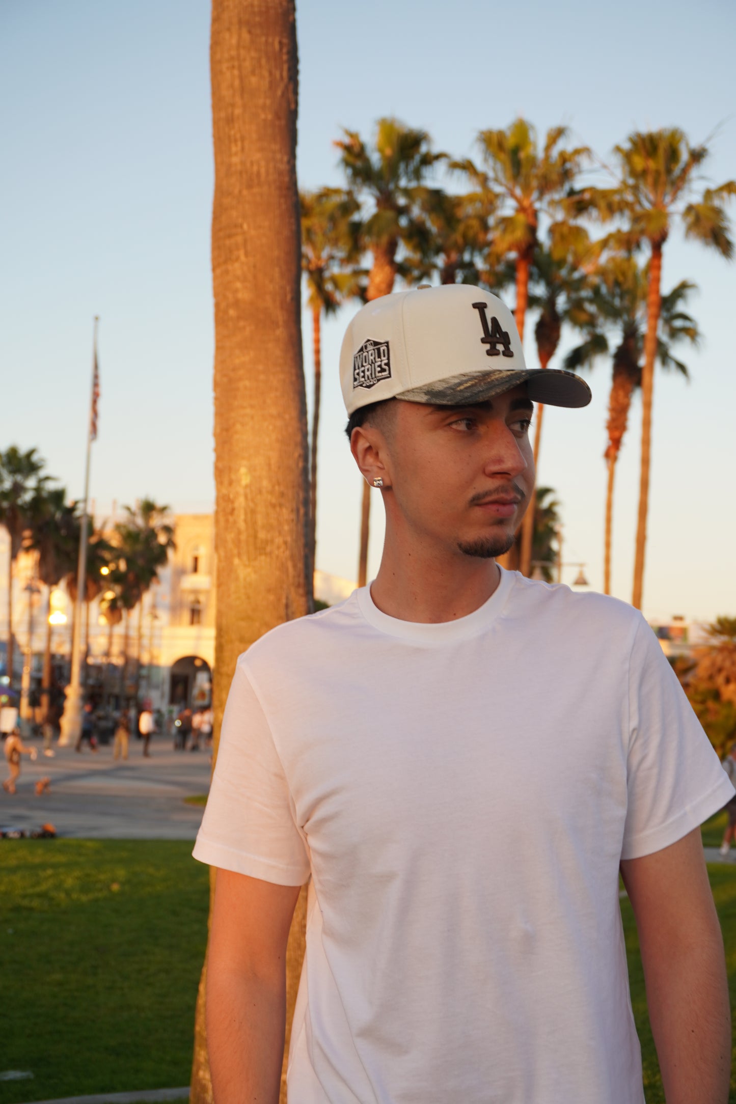 New Era LA Dodgers Ivory|RealTree 2020 World Series Patch 9Forty A-Frame Snapback