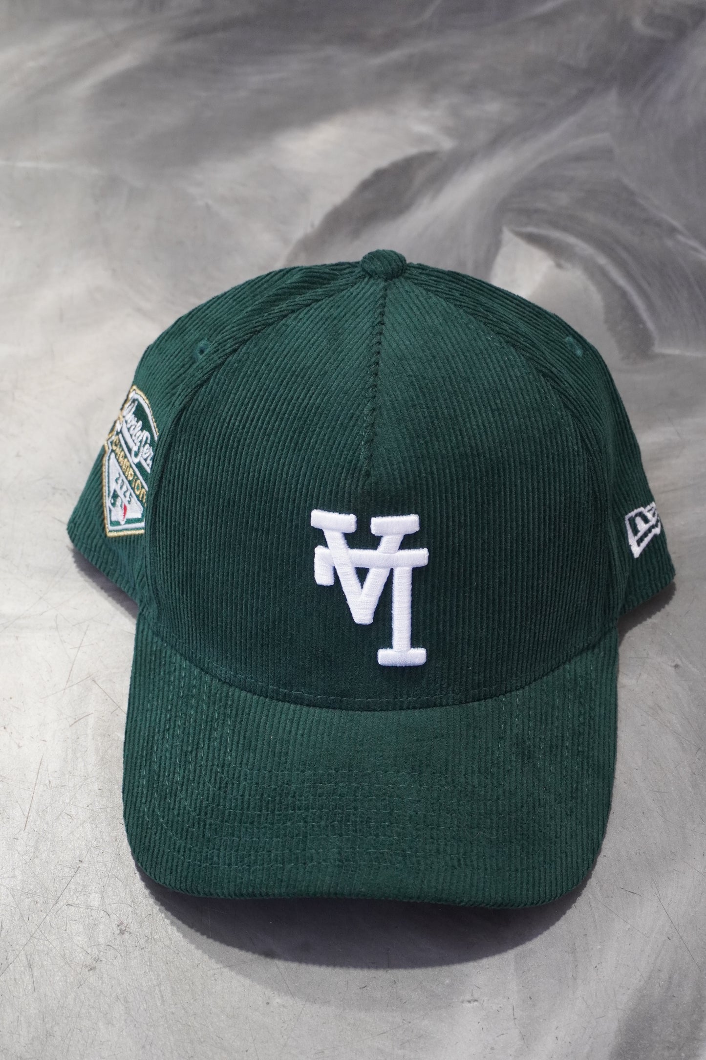 New Era LA Dodgers Corduroy Green UpsideDown Snapback 2025 World Series Side Patch