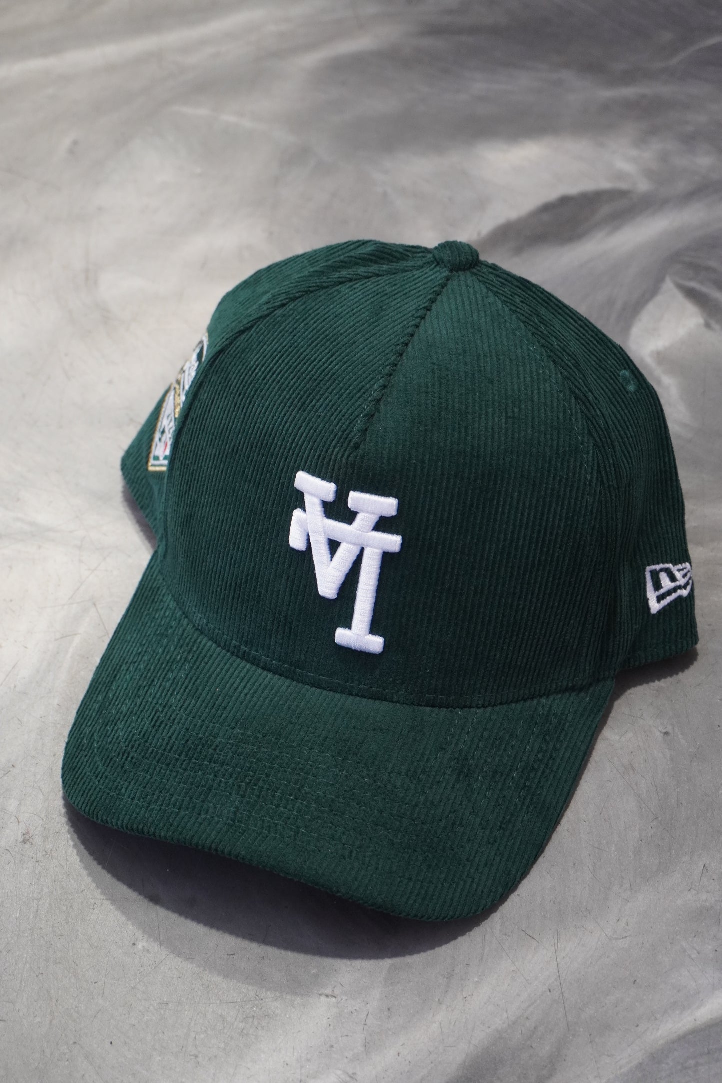 New Era LA Dodgers Corduroy Green UpsideDown Snapback 2025 World Series Side Patch